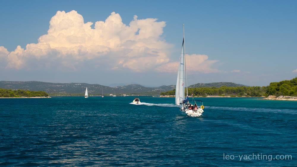 Czarter jachtów Chorwacja - chmury