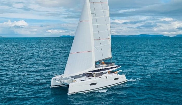 Fountaine-Pajot-Tanna-47-katamaran-do-czarteru-LEO-Yachting-e1760456126321.jpg