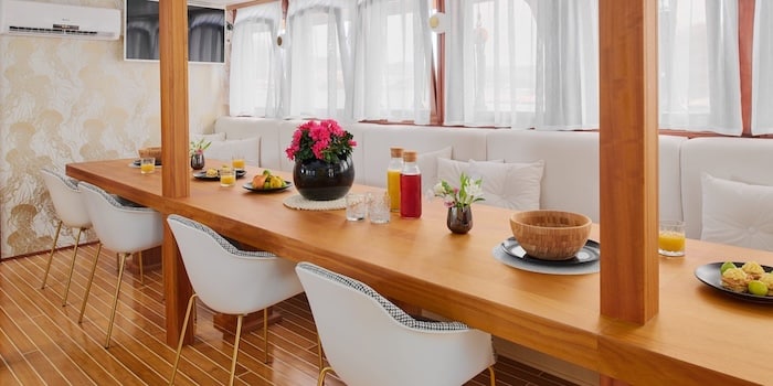 Jadalnia główna - luksusowy jacht w Chorwacji