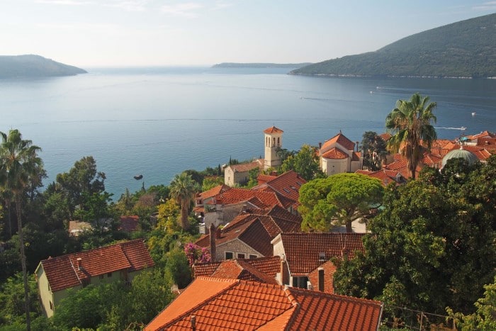 Czarnogóra - widok na Zatokę Kotorską