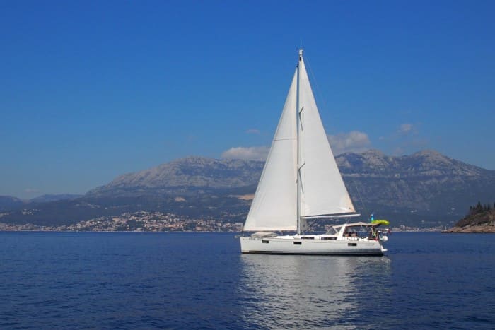 Czarnogóra - żeglowanie po Zatoce Kotorskiej
