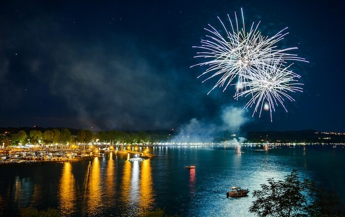 Sylwester na katamaranie w tropikach