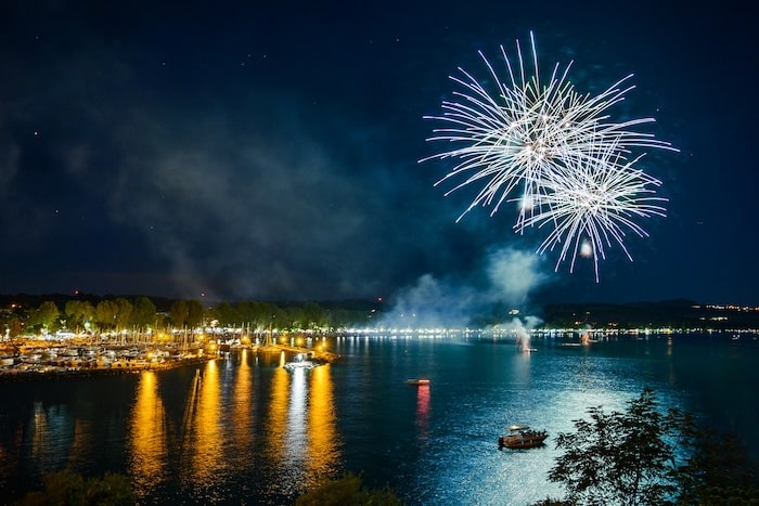 Sylwester na katamaranie w tropikach